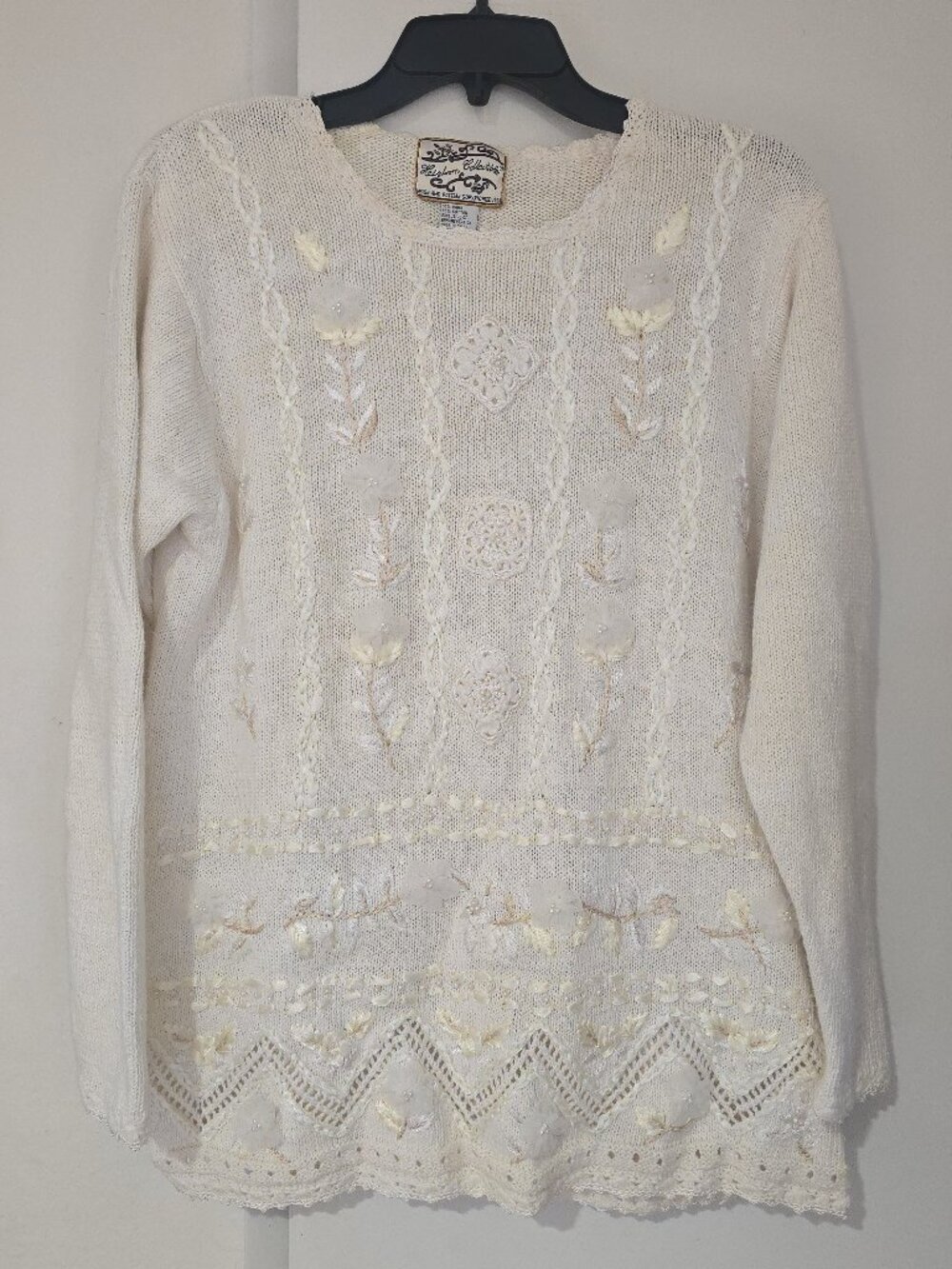Vintage Heirloom Collectibles Ivory Floral Embroidered Sweater S Coquette Cottag